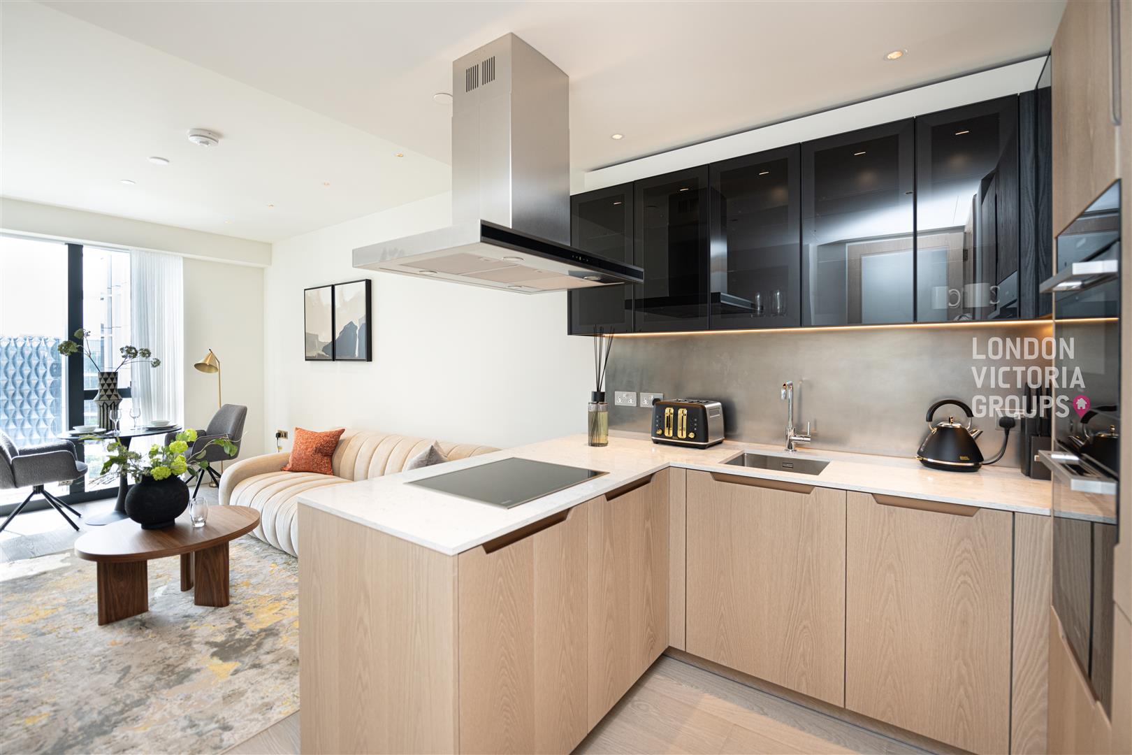 1 bed property in Nine Elms Lane, London